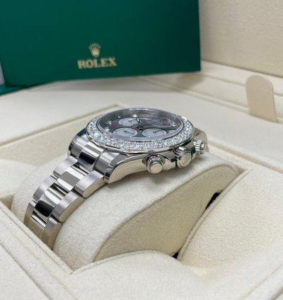 Rolex Daytona Unworn Mother Of Pearl 126579rbr Cosmograph Daytona Diamond Factory Diamond Bezel