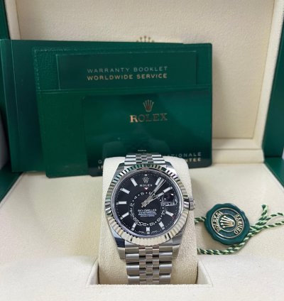 Rolex Sky-dweller White Rolesor Sky-dweller Black Index Dial Jubilee Bracelet 326934