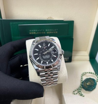 Rolex Sky-dweller White Rolesor Sky-dweller Black Index Dial Jubilee Bracelet 326934