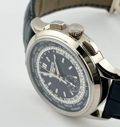 Patek Philippe World Time Chronograph Complications 5930g-010 World Time Flyback Chronograph White Gold Blue Dial 2022