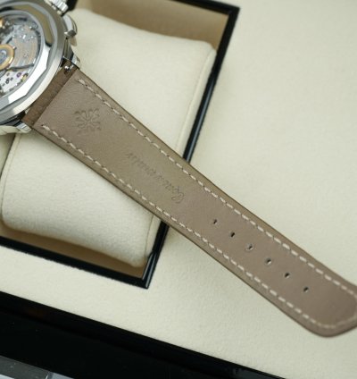 Patek Philippe World Time Chronograph Complications World Time Chronograph Flyback 5935a-001 Complete