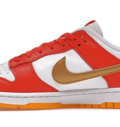 Dunk Low University Gold