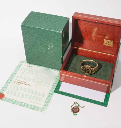 Rolex Daytona Vintage 1995 Cosmograph Daytona Zenith Movement Yellow Gold 40mm 16528 - Rare