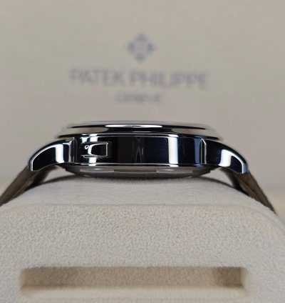 Patek Philippe World Time Chronograph Flyback 5935a World Time Complications
