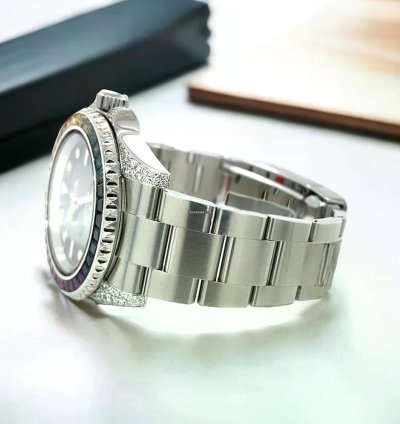 Rolex Submariner no Date 41mm Black Dial Custom Diamond-set Rainbow Bezel - Iced Out
