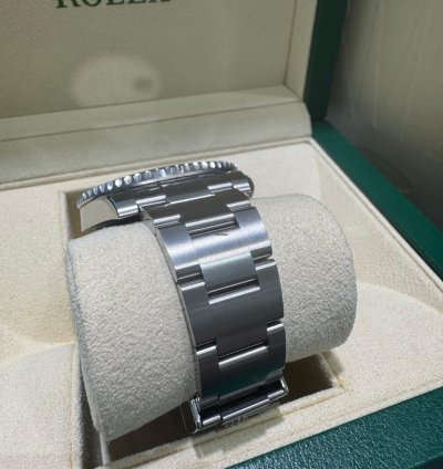 Rolex Submariner Date 116610lv 2019 Hulk 40mm Oyster Full Set Unworn