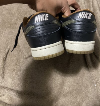 Size 9- Nike Sb Dunk Low Rain 2013