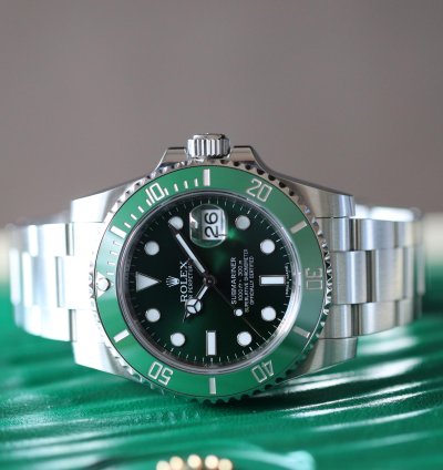 Rolex Submariner Date 116610lv Hulk New Unworn 2019