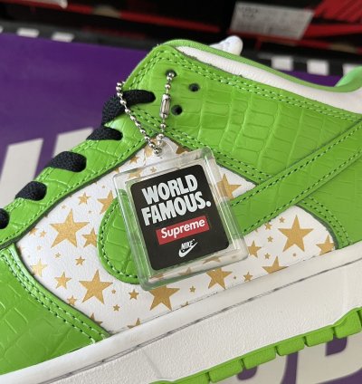 Ss21 Supreme Nike Sb Dunk Low Stars Mean Green Size 10 5