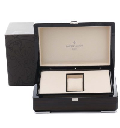 Patek Philippe World Time Complications Le White Gold Mens Watch 5330g