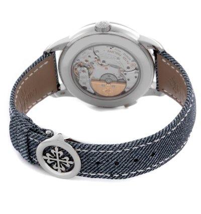 Patek Philippe World Time Complications Le White Gold Mens Watch 5330g