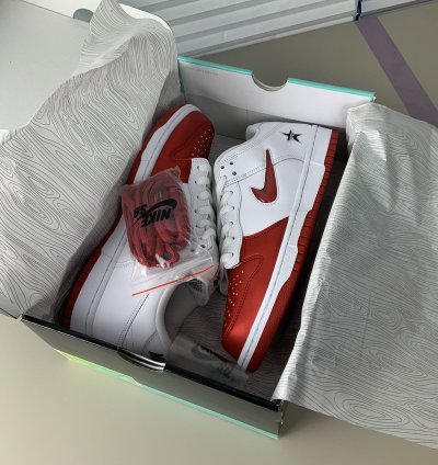 Supreme Nike Sb Dunk Low Jewel Swoosh Star Red White 9 5