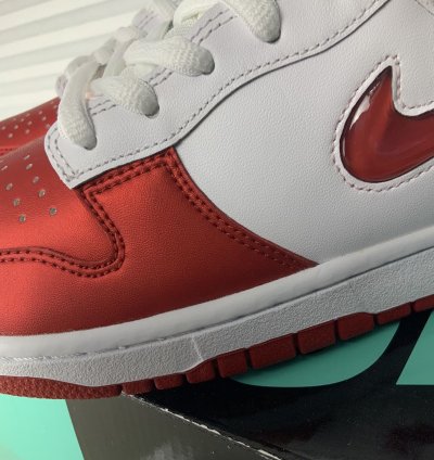Supreme Nike Sb Dunk Low Jewel Swoosh Star Red White 9 5
