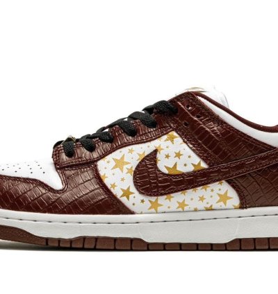 Supreme Nike Sb Dunk Low Stars barkroot