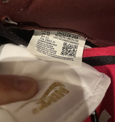 Supreme Nike Sb Dunk Low Stars barkroot