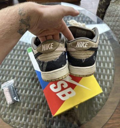 Travis Scott Nike Sb Dunk