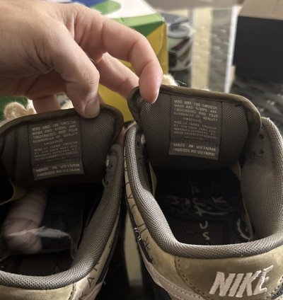 Travis Scott Nike Sb Dunk