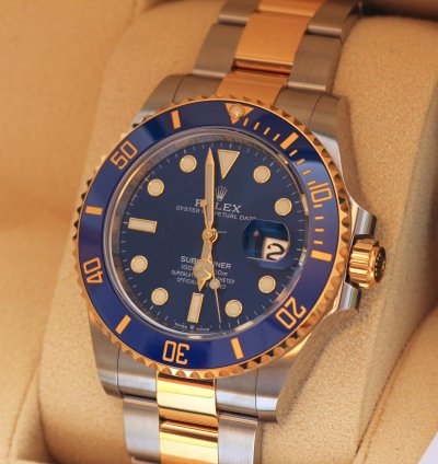 Rolex Submariner Date 126613lb 41mm Date Steel Yellow Gold Two Tone Blue Bezel