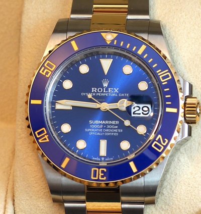 Rolex Submariner Date 126613lb 41mm Date Steel Yellow Gold Two Tone Blue Bezel