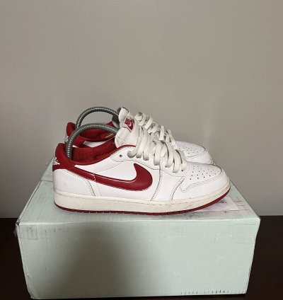 Jordan 1 Low Varsity Red Big Swoosh 2015