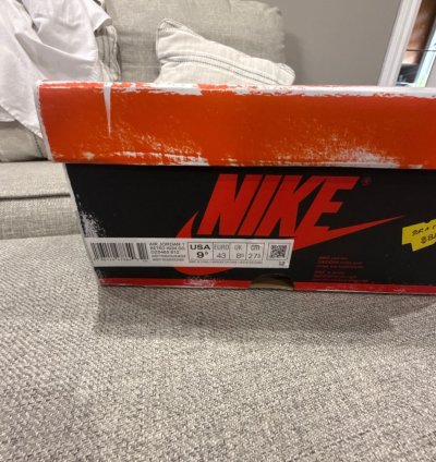 Nike Air Jordan Retro 1 High Og Lost And Found Chicago