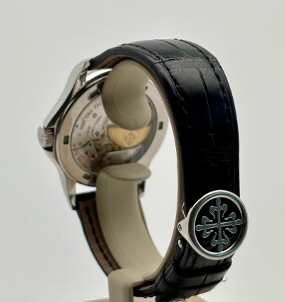 Patek Philippe World Time Extract Archive 2024