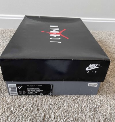 Nike Air Jordan Retro 11 Concord White Black 2018 Size 9 5