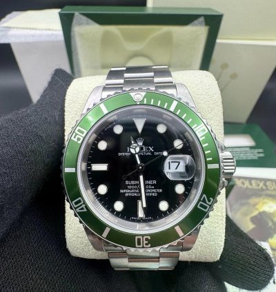 Rolex Submariner Date 16610lv