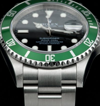 Rolex Submariner Date 16610lv Full Set 2009 New Old Stock