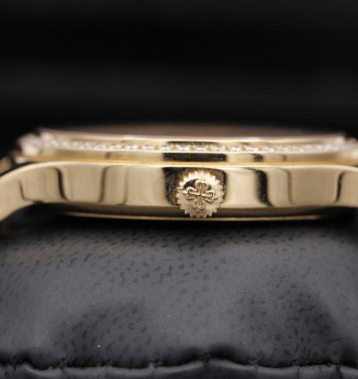 Patek Philippe World Time New York 7130r-012