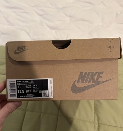 Nike Air Max 1 Travis Scott Cactus Jack Saturn Gold Size 11