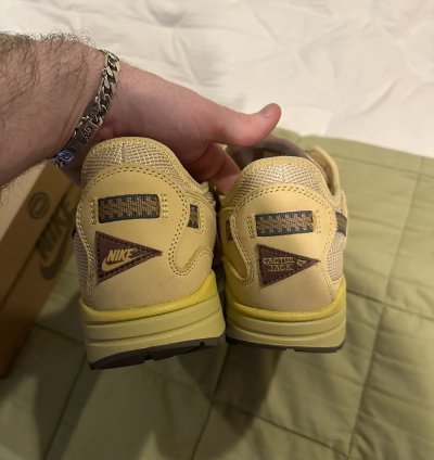 Nike Air Max 1 Travis Scott Cactus Jack Saturn Gold Size 11