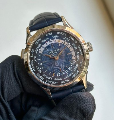 Patek Philippe World Time Platinum