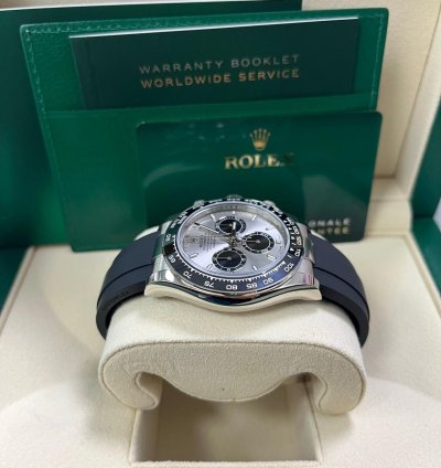 Rolex Daytona White Gold Cosmograph Daytona Silver And Black Index Dial - Oysterflex Strap 126519ln