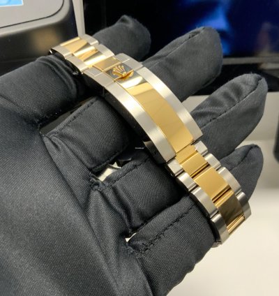 Rolex Submariner Date Blue 41mm
