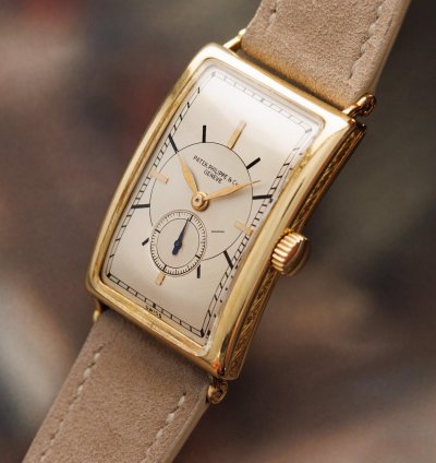 Patek Philippe Yellow Gold Rectangular Watch Ref 10 With Remarkable Engraving Details