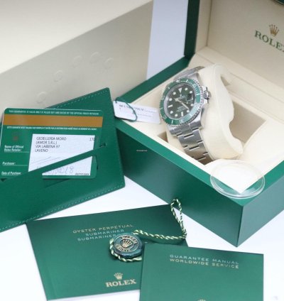 Rolex Submariner Date Hulk