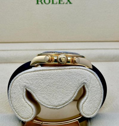 Rolex Daytona Yellow Champagne Dial