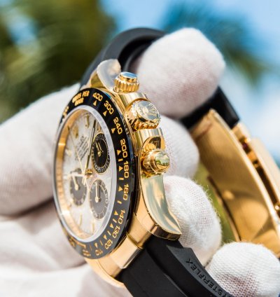Rolex Daytona Yellow Gold - Meteorite Dial - Oysterflex discontinued