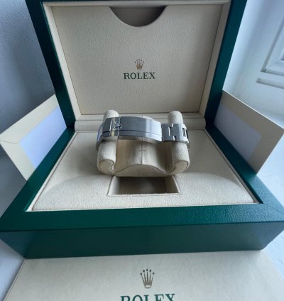 Rolex Submariner Date Hulk - 2018 - 116610lv