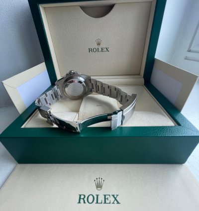 Rolex Submariner Date Hulk - 2018 - 116610lv