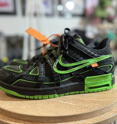 Nike Air Rubber Dunk