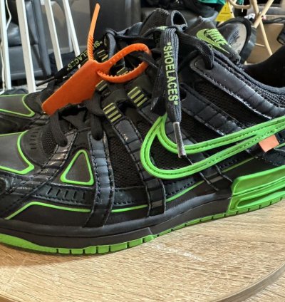 Nike Air Rubber Dunk