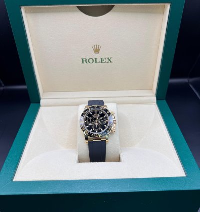 Rolex Daytona Yellow Gold Black Dial Oysterflex
