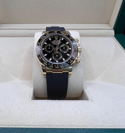 Rolex Daytona Yellow Gold Black Dial Oysterflex