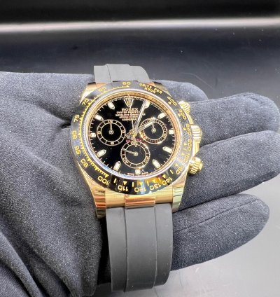 Rolex Daytona Yellow Gold Black Dial Oysterflex