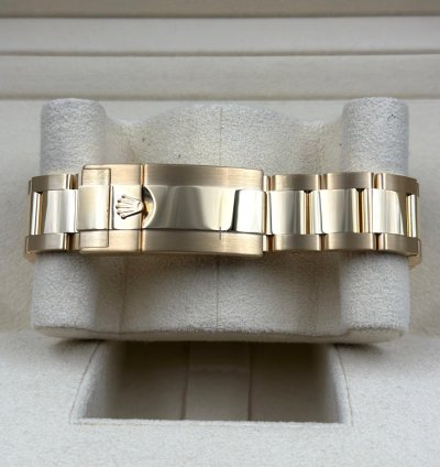 Rolex Daytona Yellow Gold Black Dial Yellow Gold Bracelet 126508 Unworn 2024