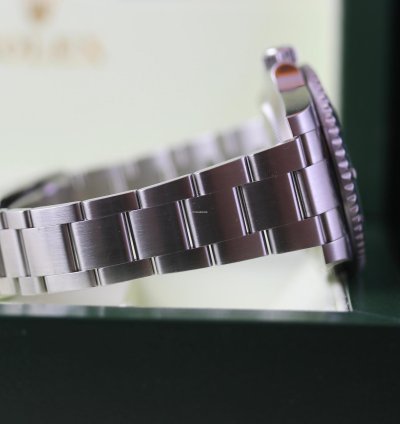 Rolex Submariner Date Hulk 2011