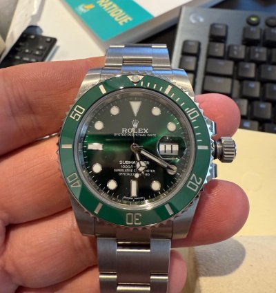 Rolex Submariner Date Hulk 2019 New Unworn Fullset 116610lv