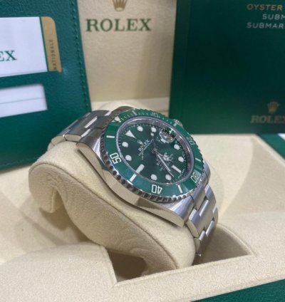 Rolex Submariner Date Hulk 2019 New Unworn Fullset 116610lv